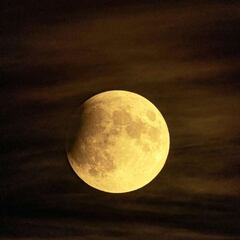 Eclipse lunar parcial, en directo: sigue la Superluna y el eclipse de Luna de septiembre, en vivo