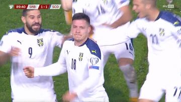 El cabezazo de Jovic que casi logra el milagro para Serbia