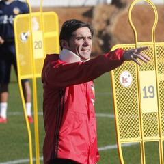 Marcelino no se fía, aunque Las Palmas no esté para copas