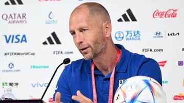 Gregg Berhalter, entrenador de la Selección de Estados Unidos, en conferencia de prensa antes de enfrentar a Países Bajos en Qatar 2022.