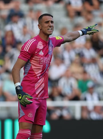 Julio 2024 | Traspaso del Notthingham al Newcastle. 