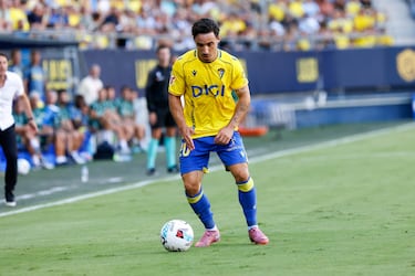 Suso Fernández, jugador del Cádiz CF, entrenando.