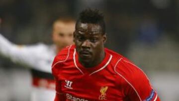Balotelli podría ser compañero de Miguel Layún en el Watford