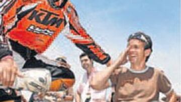 <b>LA PRIMERA. </b>Farrés junto a Isidre Esteve.