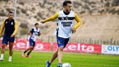 "Podré contar que jugué con Alexis, Vidal y ahora con Paredes y Beausejour"