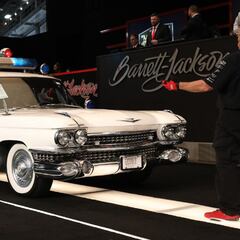 Esta réplica del Ecto-1 de Los Cazafantasmas fue vendida en más de 4 millones de pesos