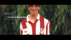 Fernando Torres posa con la camiseta del Atl&eacute;tico de Madrid en 1995. 
