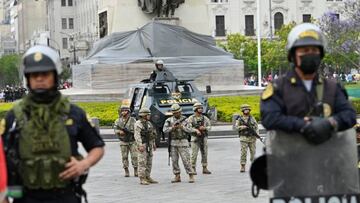 Soldiers and police stand guard at San Martin Square in Lima, on December 15, 2022, during a nationwide state of emergency. - Peru's supreme court on Thursday opened a hearing to decide whether to free ousted president Pedro Castillo or extend his detention for 18 months. Castillo was arrested last week after he was impeached by Congress following his attempt to dissolve parliament and rule by decree. His arrest has sparked a week of violent protests between his supporters and the security forces that have left seven people dead and around 200 injured.
Dina Boluarte, the former vice-president who was quickly sworn in after Castillo's arrest, on Wednesday declared a nationwide state of emergency for 30 days. (Photo by MARTIN BERNETTI / AFP) (Photo by MARTIN BERNETTI/AFP via Getty Images)