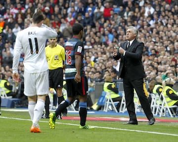 Bale had to be substituted against Granada because a left calf strain. He missed 3 games.