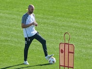 Claudio Giráldez durante un entrenamiento con el Celta