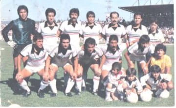 Tercero de derecha a izquierda en la fila superior, Lorca formó parte del histórico equipo de Lota Schwager que logró el ascenso a Primera A en 1986.