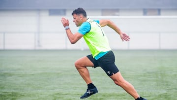 Gil Manzano preparándose para la temporada 2023/2024