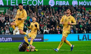 Ezkieta le sac un gol cantado a Kevin en los minutos finales del partido.