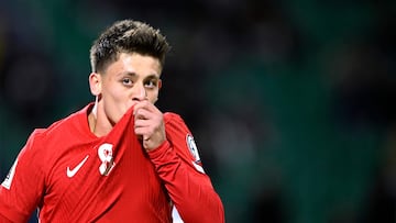 Yildiz y Güler desarbolan el débil muro búlgaro