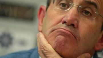 <b>CUMPLIR LO FIRMADO. </b>El entrenado del Deportivo asegura que cumplirá lo firmado con el Deportivo.