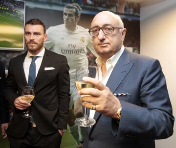 Jonathan Barnett y David Manasseh, jefes de la agencia de representación del jugador galés, recibieron 16,5 millones de euros cuando el club blanco fichó a Gareth Bale procedente del Tottenham Hotspur.