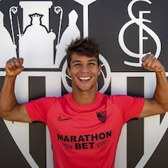 Óliver Torres: "Quiero ganar muchas finales, igual que Atom"