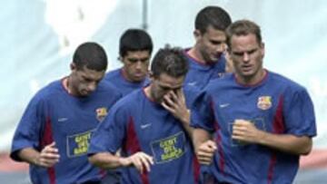 <b>CARAS LARGAS</B>. El Barcelona ha entrenado hoy con caras largas tras la eliminación de la Copa del Rey por parte del Novelda.