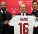 Jovetic, presentado: ya es nuevo jugador del Sevilla
