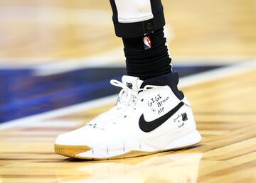 Zapatillas de Montrezl Harrell de los LA Clippers.