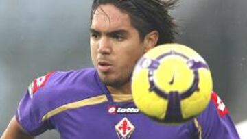 El peruano del Fiorentina Vargas está en la agenda de los grandes clubes europeos.