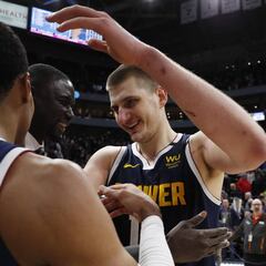 Épicos Nuggets: ganan en Utah con 7 jugadores y un Jokic colosal