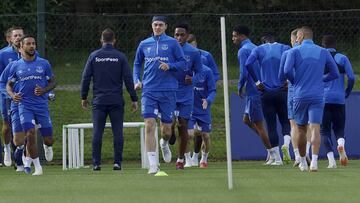 El técnico de Everton, Marco Silva, habló sobre el presente del defensa colombiano Yerry Mina y sus opciones de ser titular ante Arsenal en Premier League.