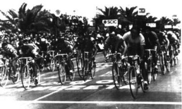 Un pelot¨®n de sprint.