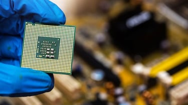 Adiós a la crisis de los semiconductores, pero en 2023