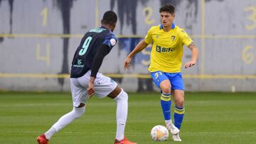 El Cádiz improvisa un partido ante el filial en el parón liguero