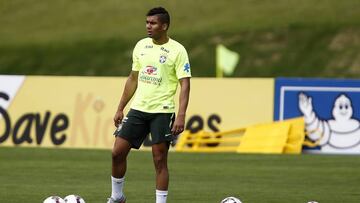 Neymar and Marcelo left out of Copa América preliminary list