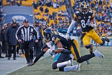 Jaguars consiguen victoria histórica contra los Steelers