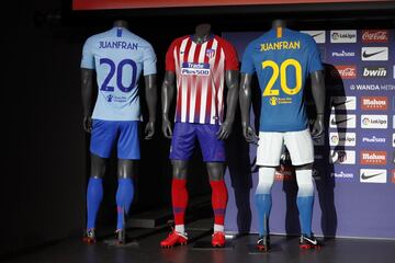 Presentación de la equipación oficial del club rojiblanco para la temporada 2018/19. 