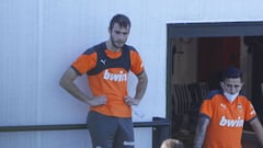 02/02/21
 ENTRENAMIENTO DEL VALENCIA CF - 
 CUTRONE - FERRO - OLIVA
 
 
 
 
 
 
 
 