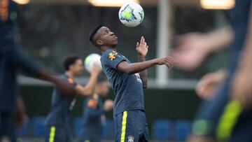 Partidos internacionales y de LaLiga Smartbank de hoy, 13 de noviembre: horario y TV