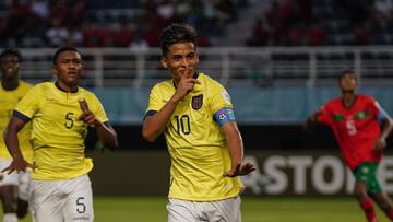 Bermúdez mantiene vivo a Ecuador