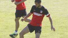 Mario Suárez podría volver al once del Atlético ante el Sevilla