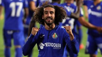 GRAF2775. GETAFE (MADRID), 29/09/2020.- El centrocampista del Getafe Marc Cucurella celebra tras marcar el segundo gol ante el Betis, durante el partido de la cuarta jornada de Liga en Primera Divisi&oacute;n que disputan esta noche en el Coliseum Alfonso