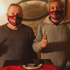 La peña Komando Kemando celebra 25 años de pasión rojilla