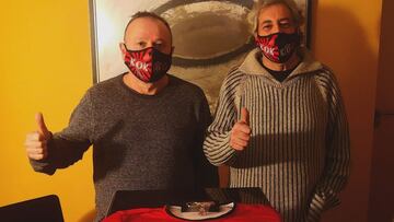 'Kangu' y el presidente de la peña Komando Kemando, Roberto Mardones, detallaron los actos de celebración del 25º aniversario.