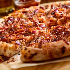 BBQ tira de la pizza con cebolla roja y dos peras-hazbat h3d11-39 megapixel cámaras configuradas