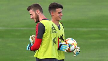 Kepa junto a de Gea.