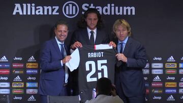 Así fue la presentación de Rabiot como nuevo jugador de la Juventus