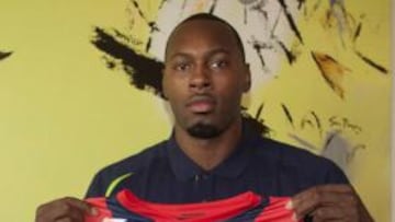 Joey Dorsey en su presentación como jugador del Caja Laboral