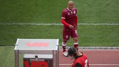 El duro reclamo formal de La Serena por el histórico gol anulado a 'Chupete' Suazo