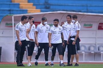 

(I-D), Jesus Angulo, Israel Reyes, Julian Araujo, Alexis Vega, Luis Romo, Santiago Gimenez de Mexico  durante el partido Honduras vs Mexico (Seleccion Mexicana), correspondiente a la Clasificacion Mundial de la CONCACAF camino a la Copa Mundial de la FIFA Qatar 2022, en el Estadio Olimpico Metropolitano, el 27 de Marzo de 2021.