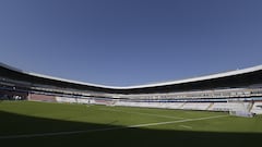 Panorámica del Estadio La Corregidora previo a un juego de Gallos Blancos a puerta cerrada.