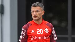 Charles Aránguiz está de vuelta