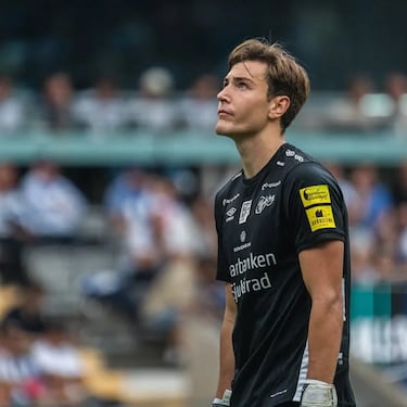 El Racing firma a Simon Eriksson hasta 2030