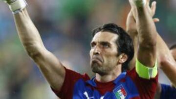 Italy goalkeeper Gianluigi Buffon celebrate their 2-0 win during the Euro 2012 soccer championship Group C match between Italy and the Republic of Ireland in Poznan, Poland, Monday, June 18, 2012. (AP Photo/Sergey Ponomarev) 
